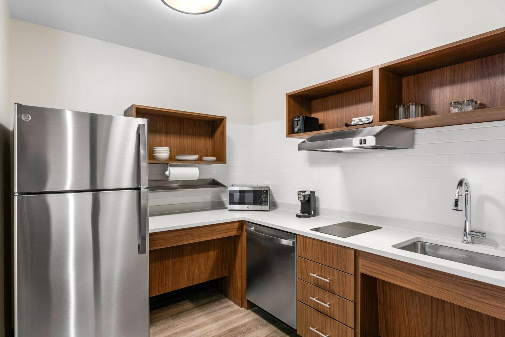 Everhome Suites Lexington - Horse Park Habitación foto